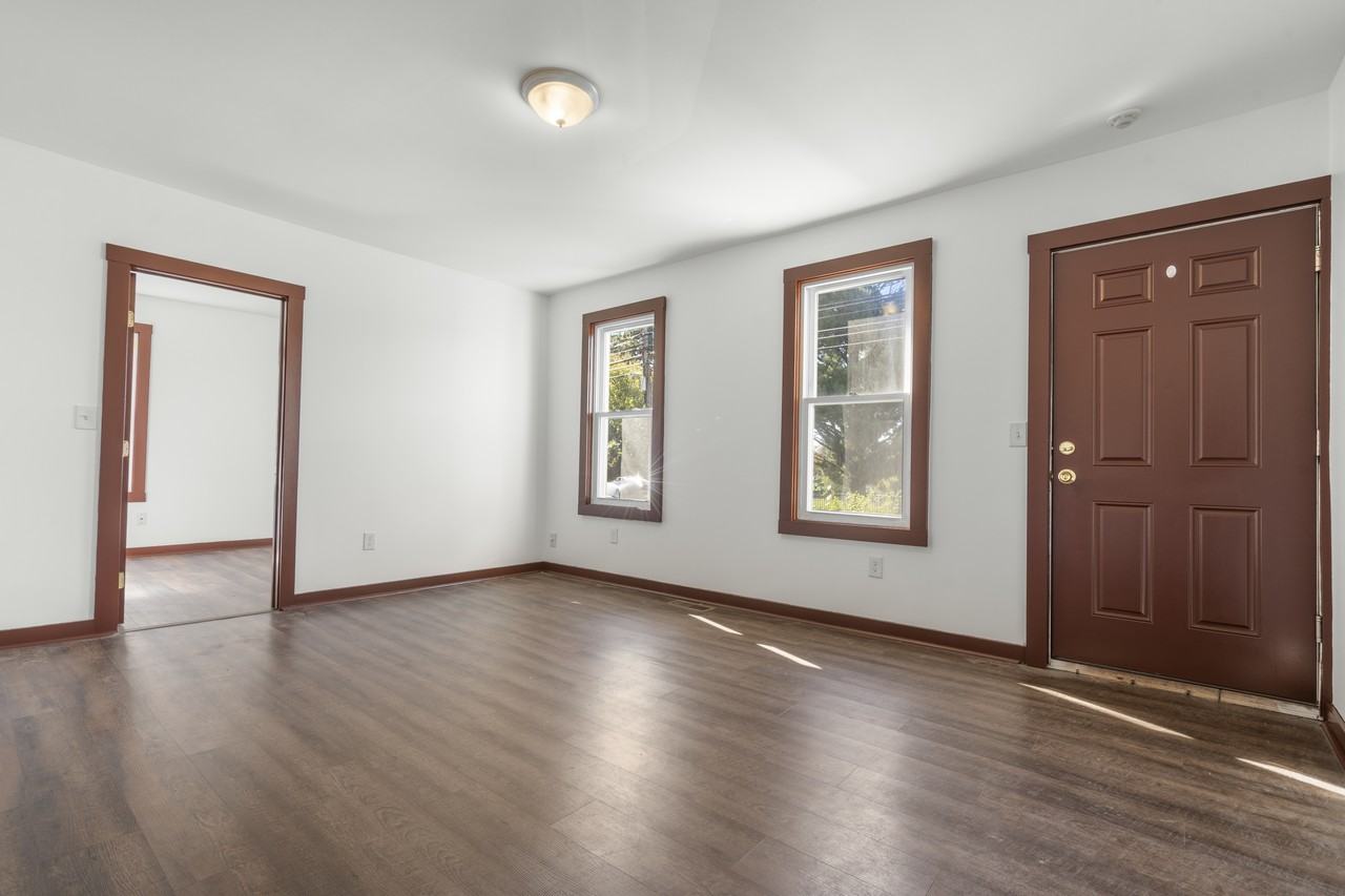 841 East St 1st Fl #1stFL - Photo 7 of 25