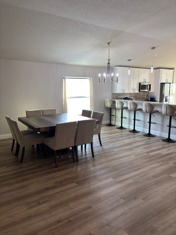 341 De Castro Ave Se #1 - Photo 4 of 22