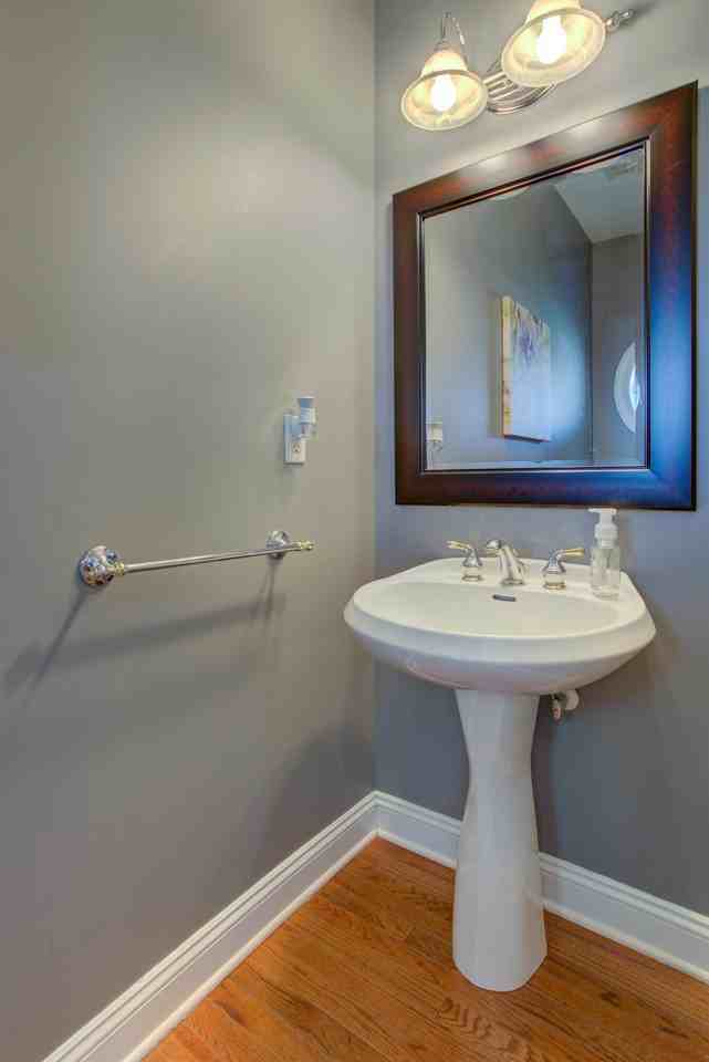 1007 Crofft Dr #1 - Photo 4 of 48