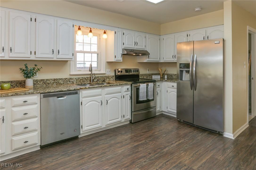 450 Supplejack Ct #1 - Photo 5 of 22