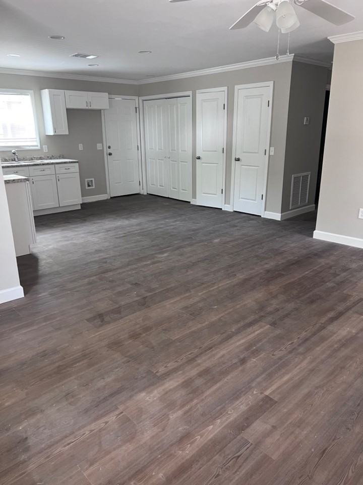 3043 Jupiter Ave - Photo 2 of 20