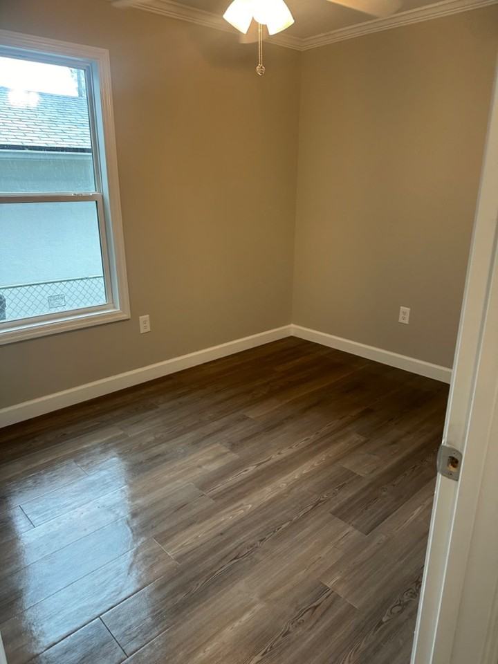 3043 Jupiter Ave - Photo 6 of 20