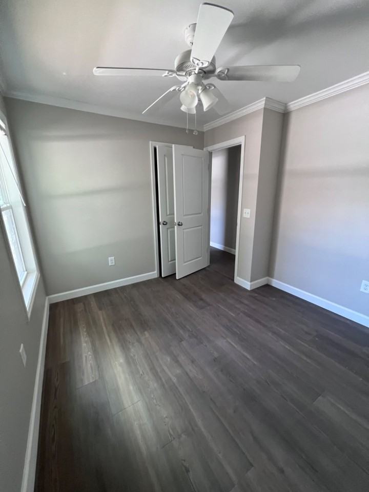4563 Perry St - Photo 5 of 10