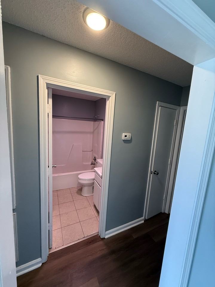 505 Exchange Lane #505C - Photo 5 of 8
