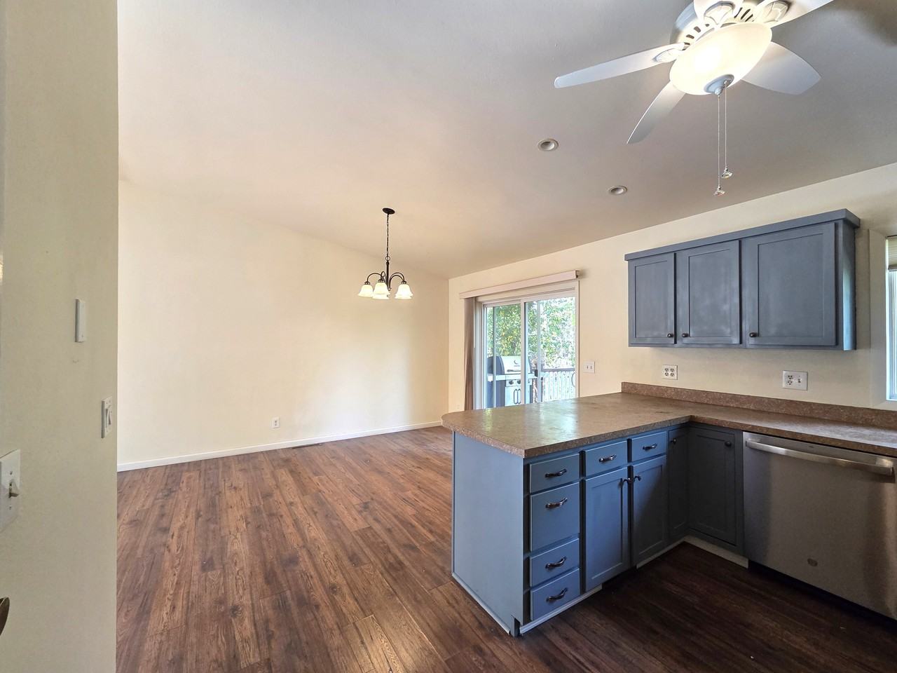 325 N 22nd Ave #HOME - Photo 5 of 31