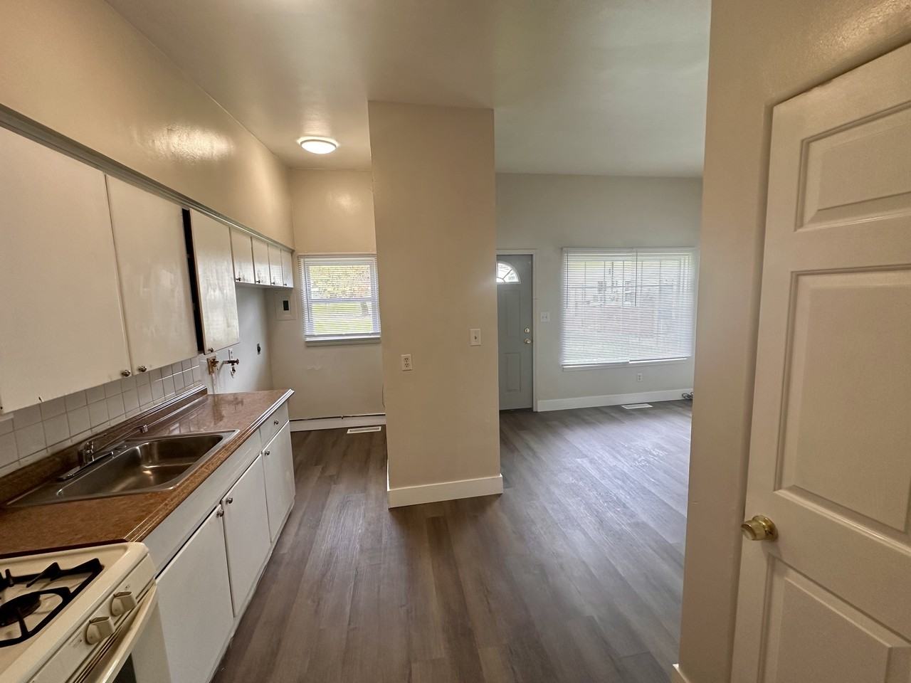 2356 Newton St #2356 - Photo 6 of 12