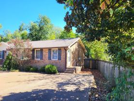 4336B Saundersville Rd #B - Photo 1 of 1