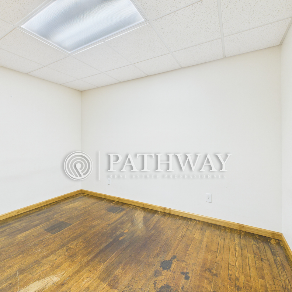 268 Main St #A - Photo 5 of 8