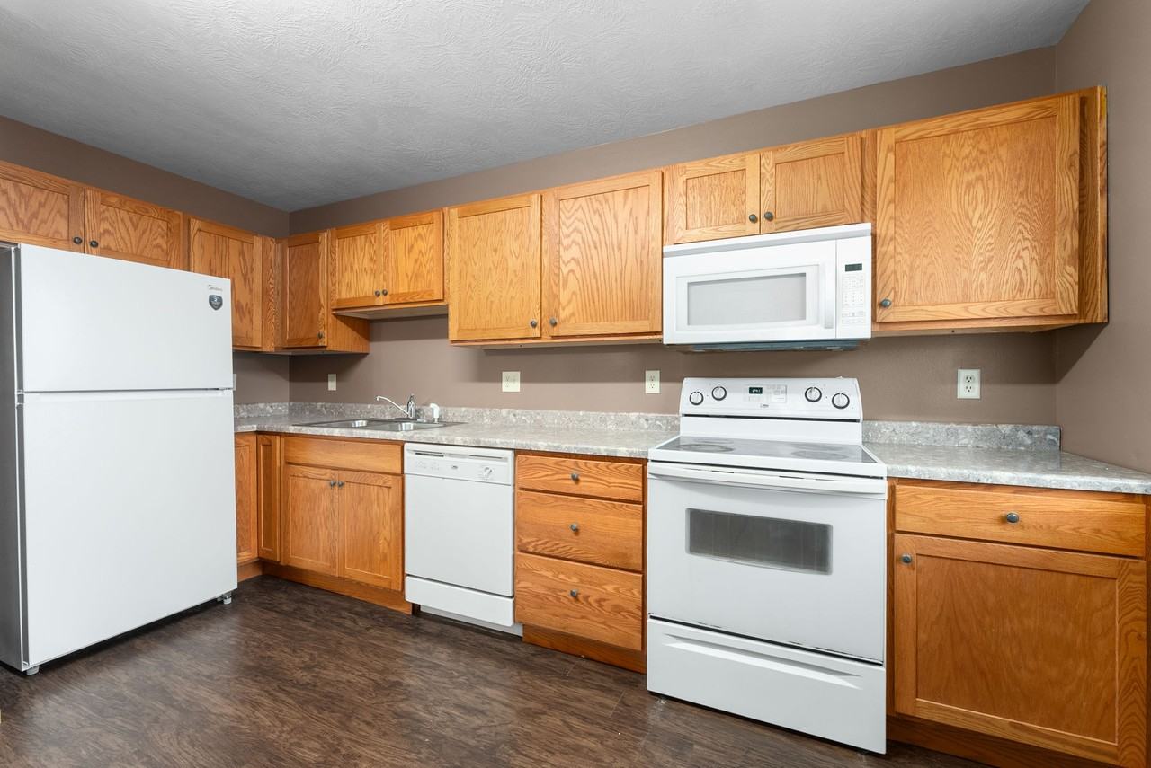 1111 N Archer Ave #1111 - Photo 4 of 18