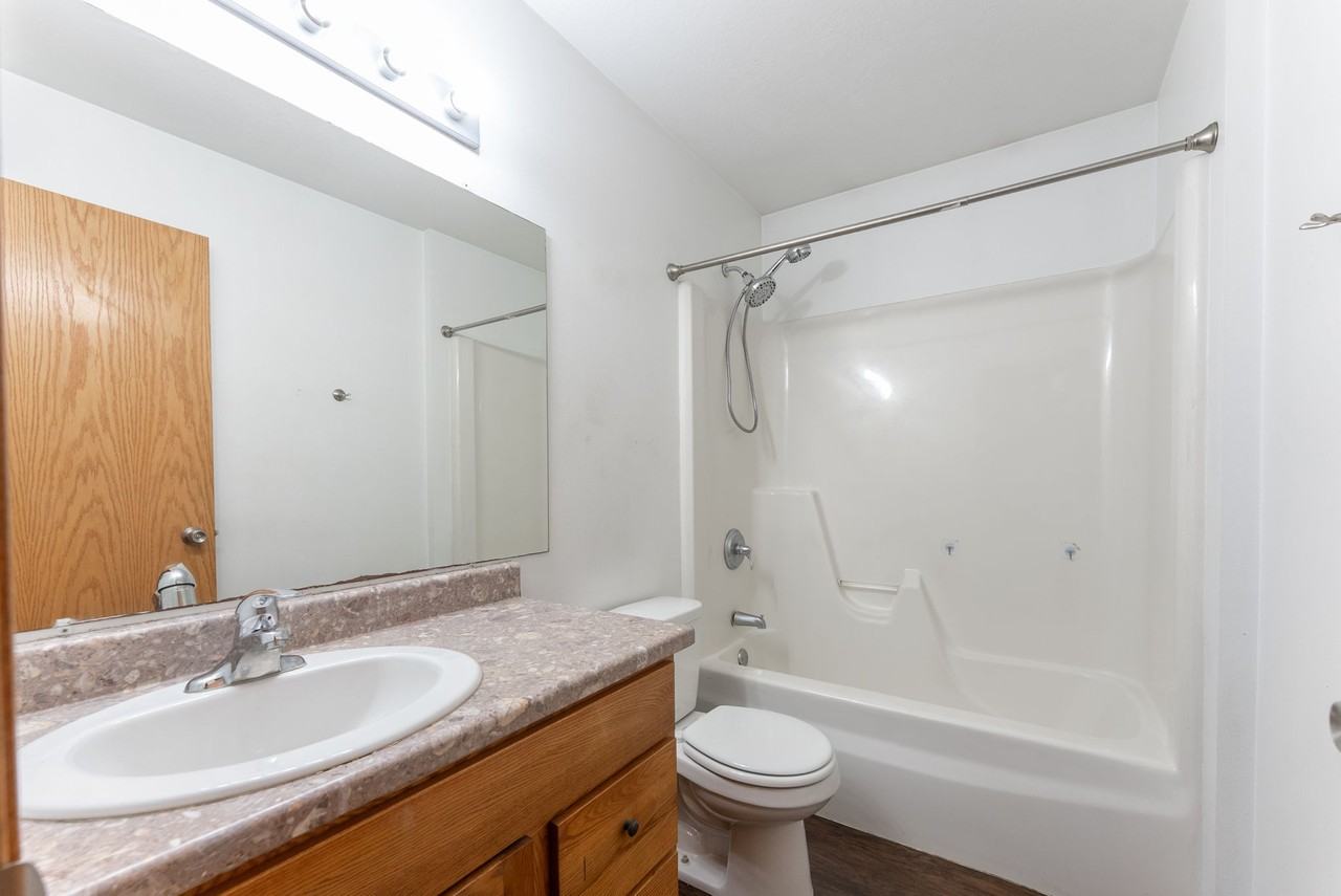1111 N Archer Ave #1111 - Photo 7 of 18