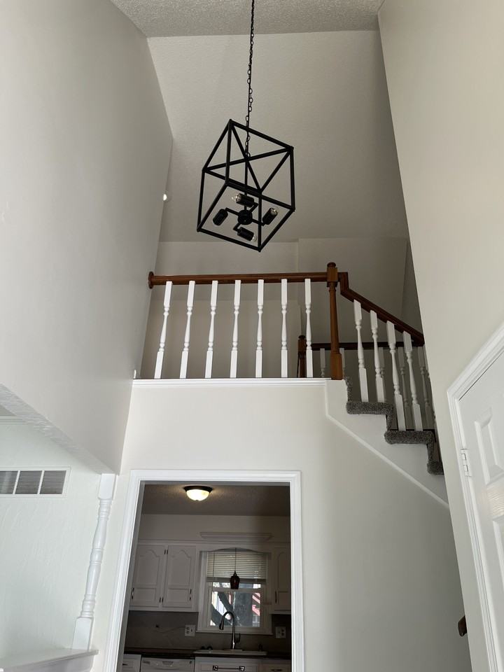 514 Se Adobe Dr #1 - Photo 6 of 43