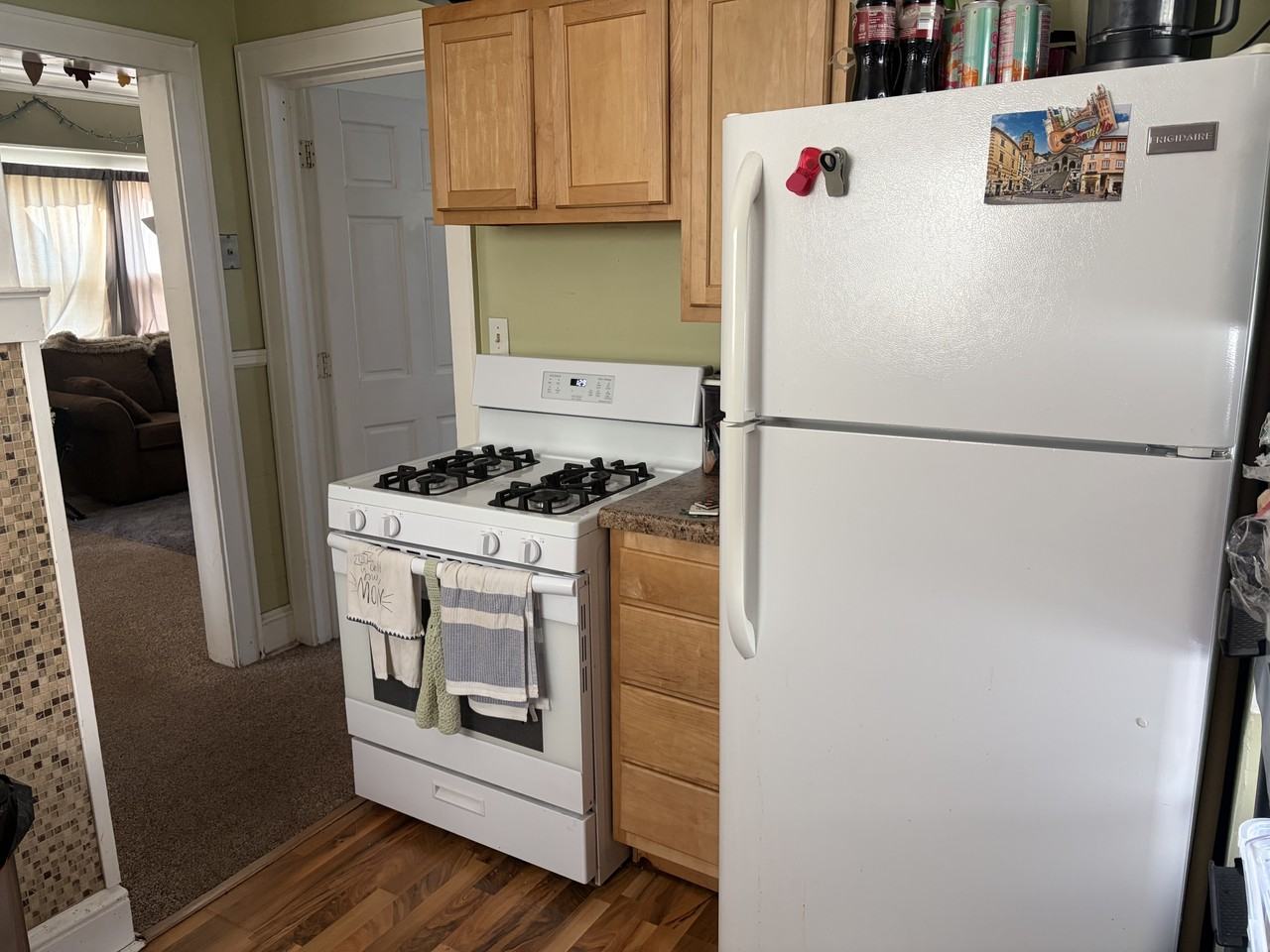 530 N 9th Ave E #1 - Photo 4 of 19