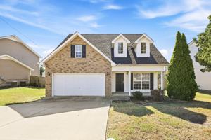featured image of 913 Harvest Grove Dr