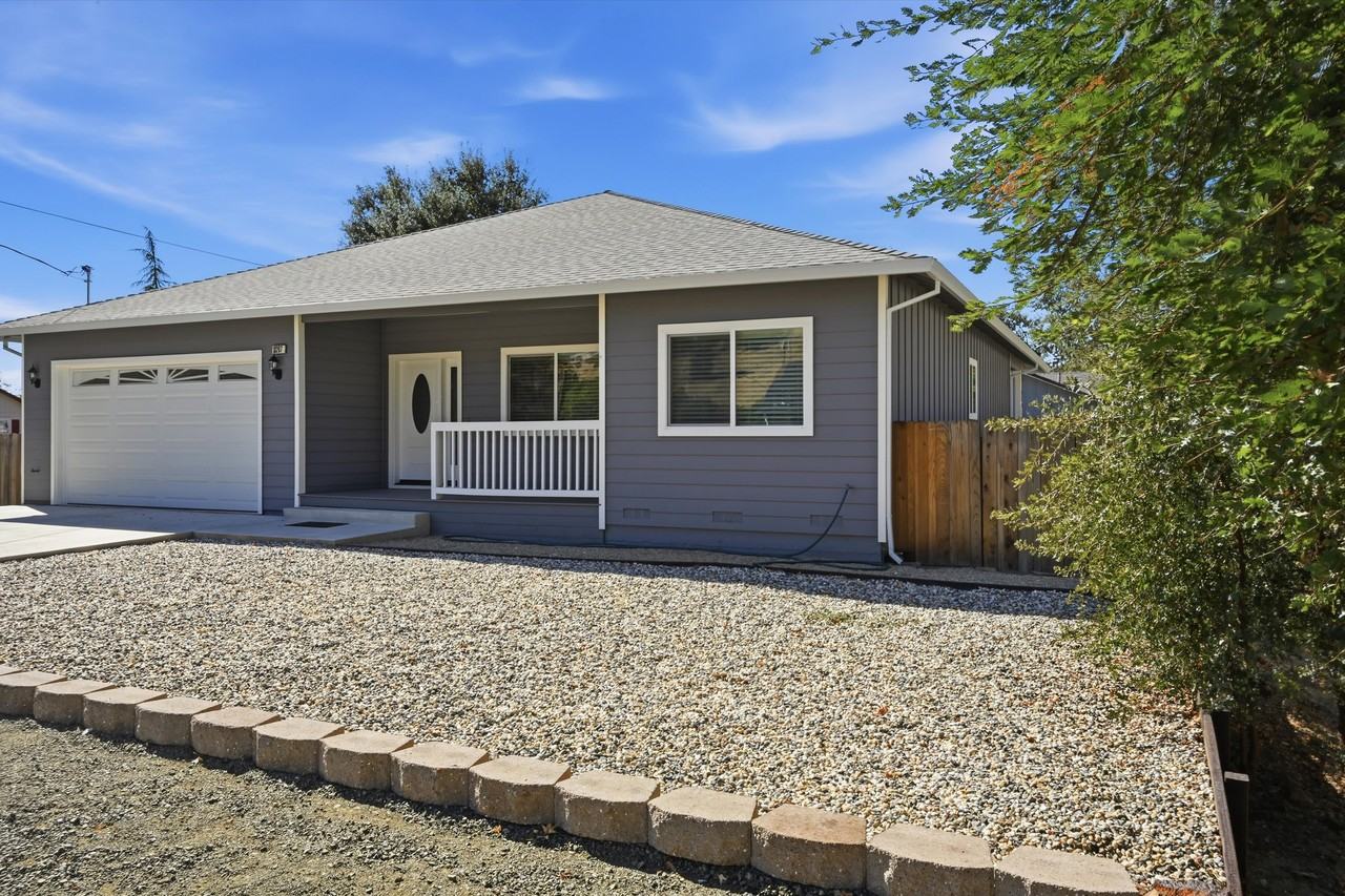18287 Deer Hollow Rd #1 - Photo 7 of 35