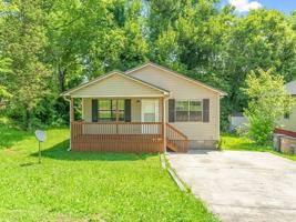 featured image of 1826 Tillery Ave #1