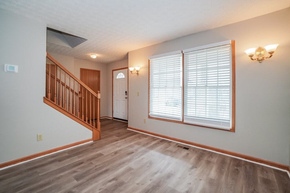 3628 Pendent Ln - Photo 5 of 17