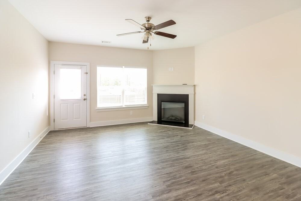 2553 Cornerstone Blvd - Photo 6 of 17