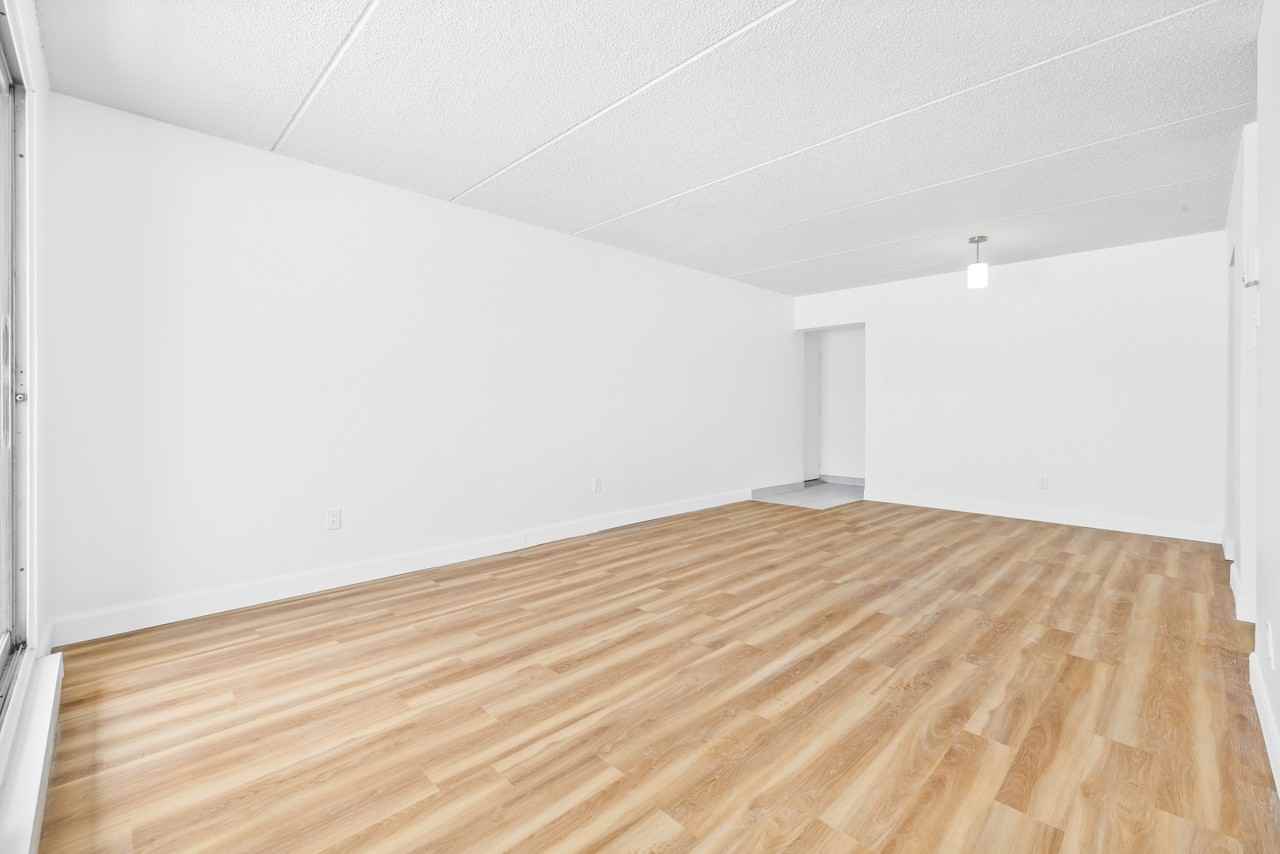 725 Rue du Roussillon #603 - Photo 5 of 13