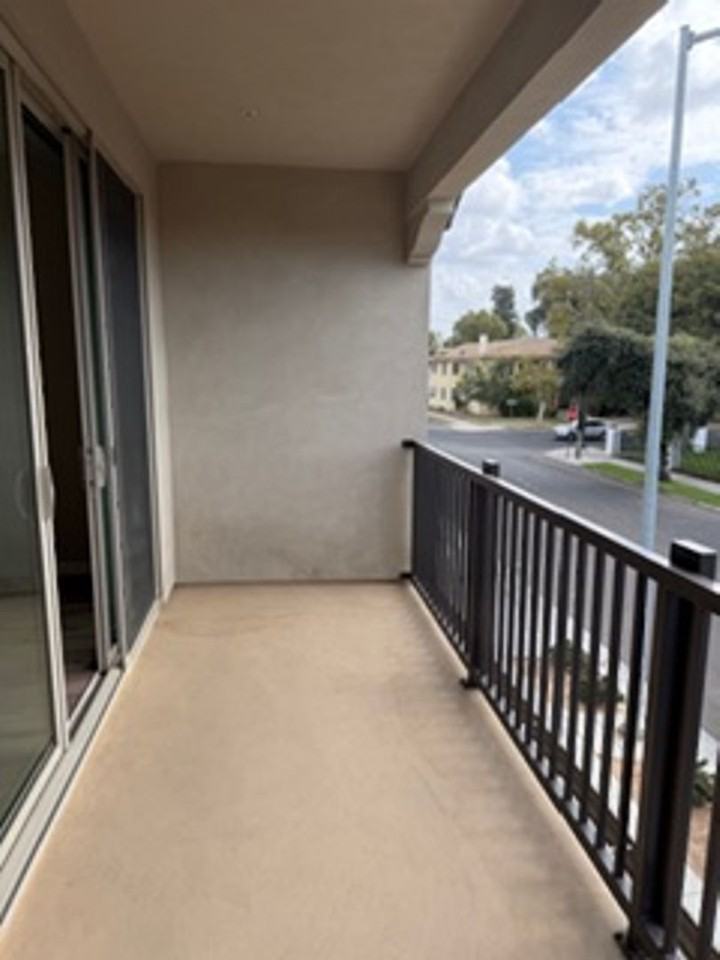 5017td - Photo 7 of 50
