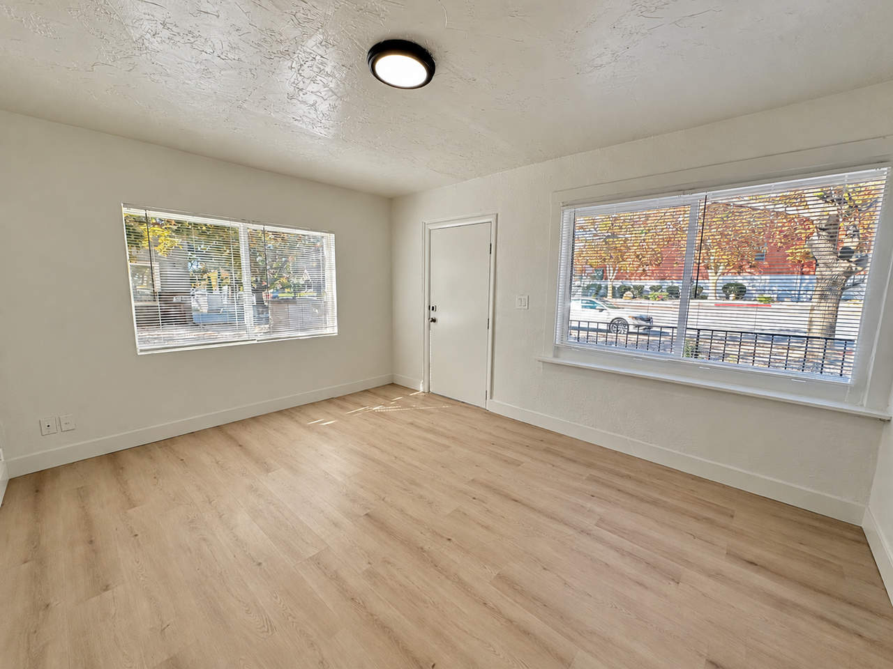 614 E 600 S #2 - Photo 3 of 16
