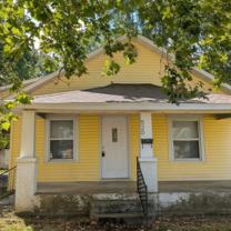 332 E Summit St - Photo 1 of 1