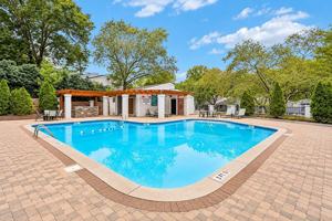 featured image of 3400 Winterset Pkwy Se