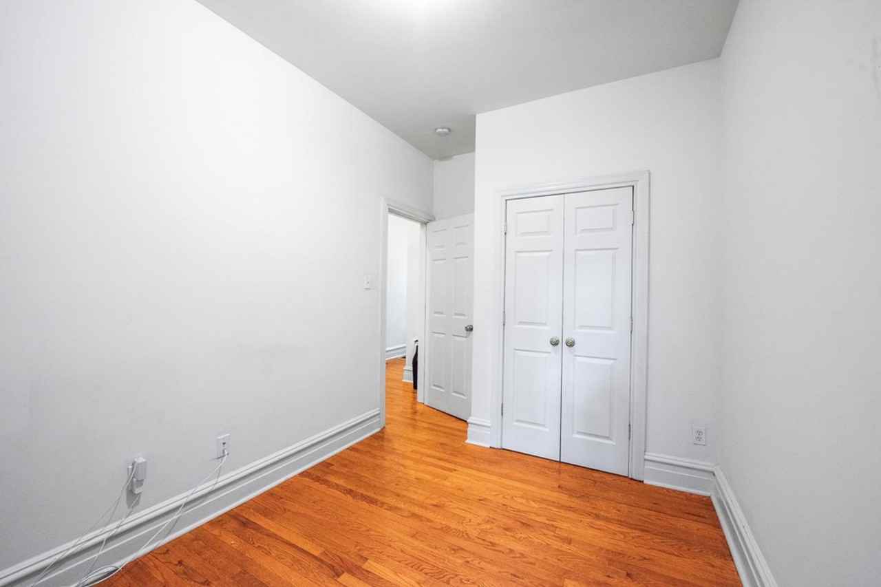 Spacious and Convenient Philadelphia Home - Photo 7 of 26