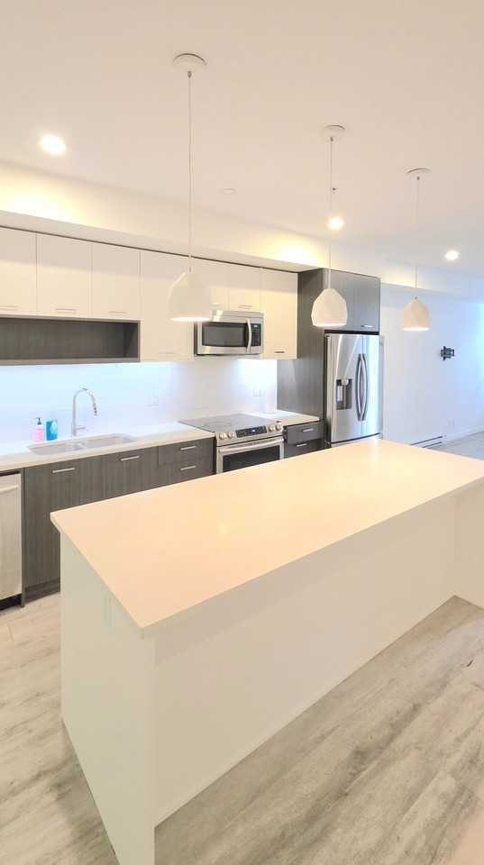 20087 68 Avenue #B215 - Photo 5 of 28