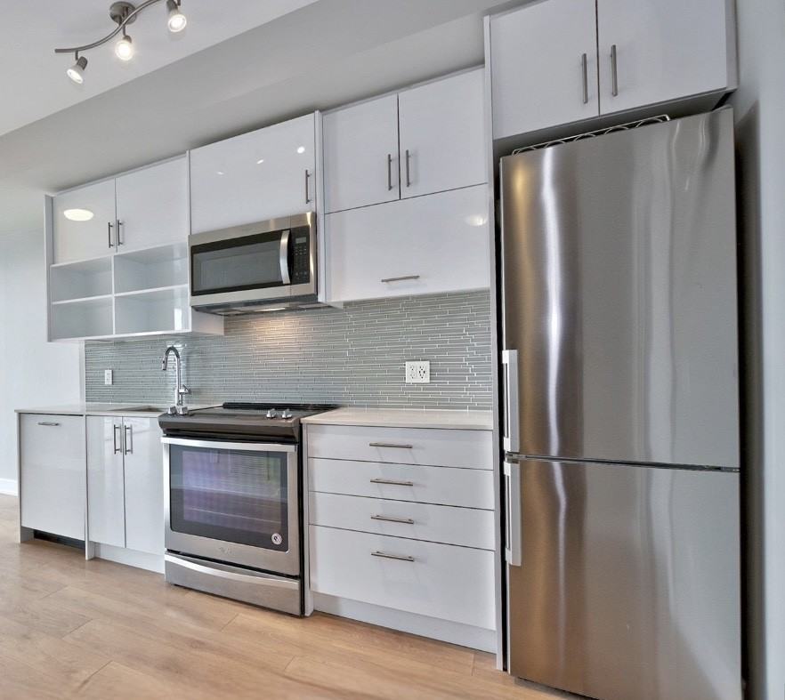 128 Fairview Mall Drive #812 - Photo 4 of 22