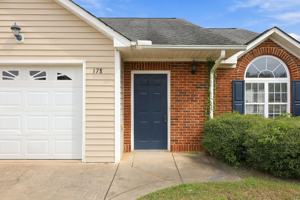 featured image of 178 Ariel St