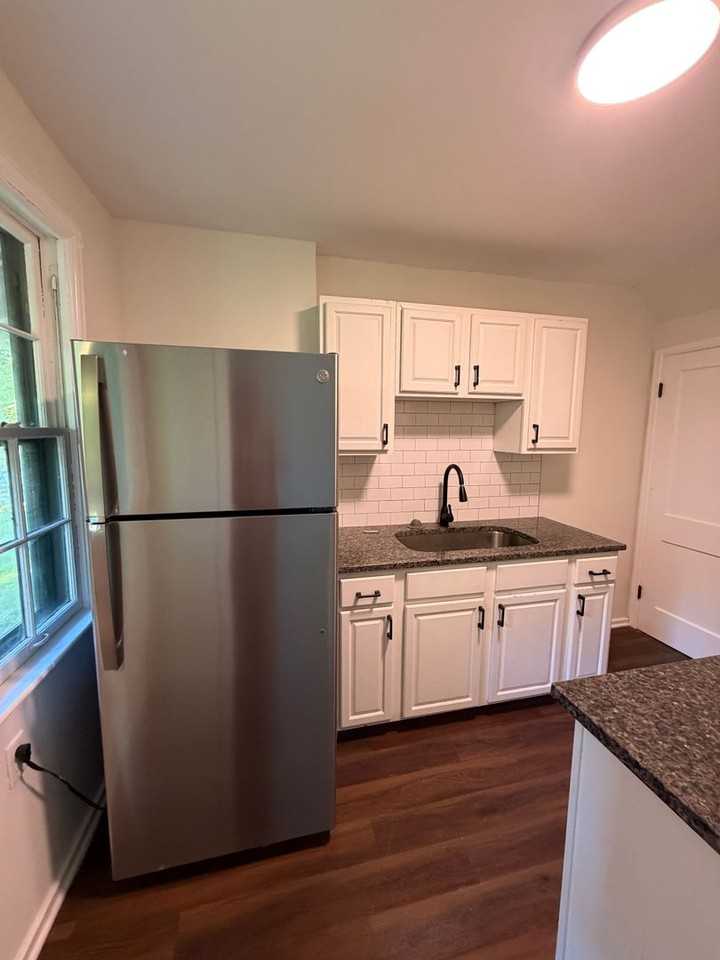 2561 Medary Ave - Photo 5 of 16