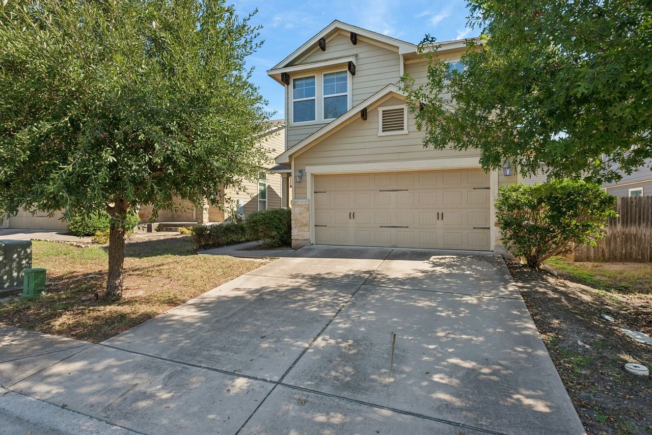 8513 Wood Stork Dr - Photo 2 of 27