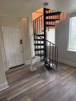 181 S Prospect St - Photo 1 of 1