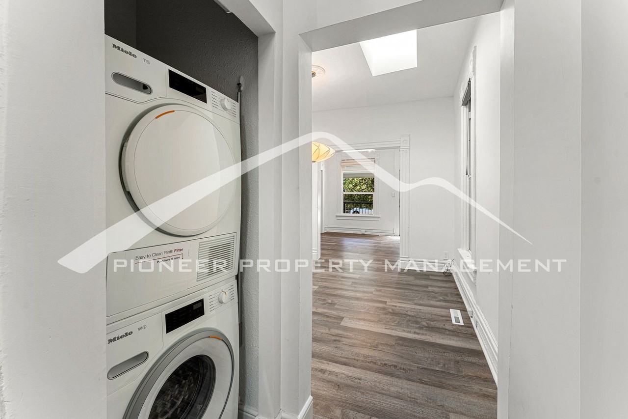 3713 N Franklin St - Photo 6 of 12