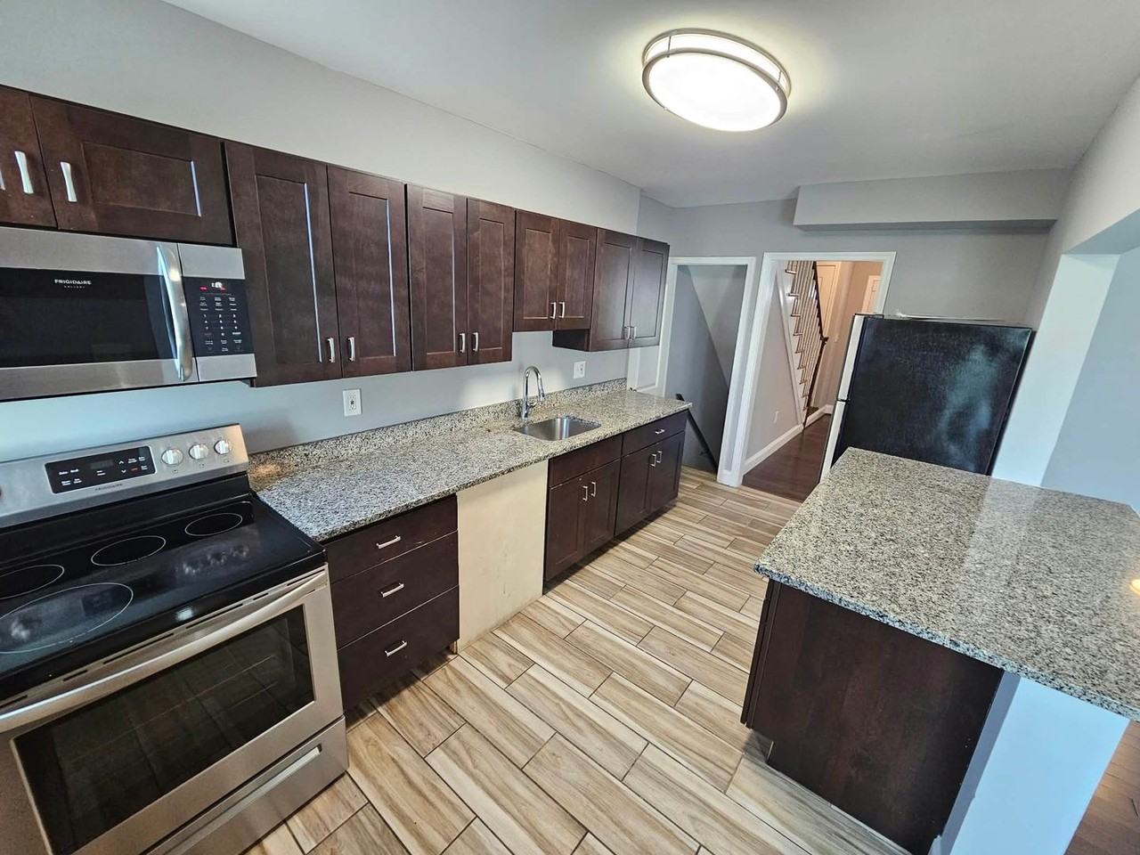 3546 Chesterfield Ave - Photo 7 of 20