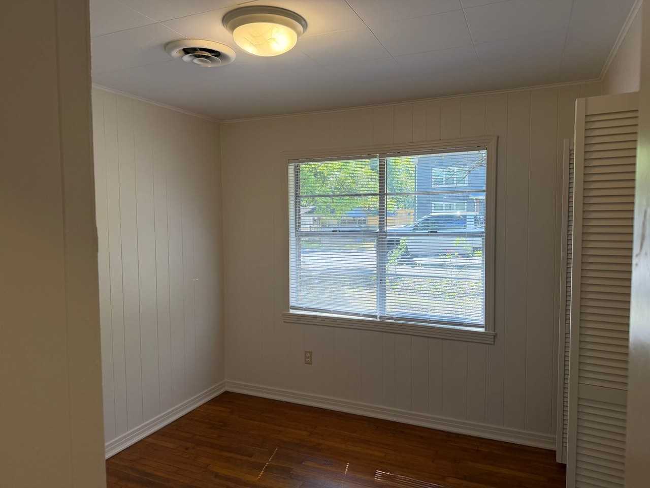2016 Scott St - Photo 6 of 10