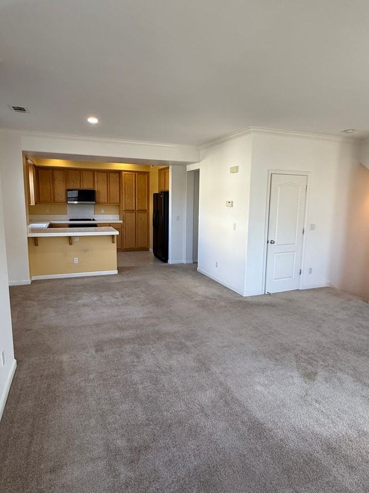 351 Bella Ridge Ter - Photo 6 of 34