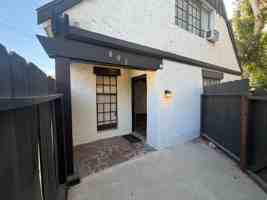 featured image of 607 E Marshall St