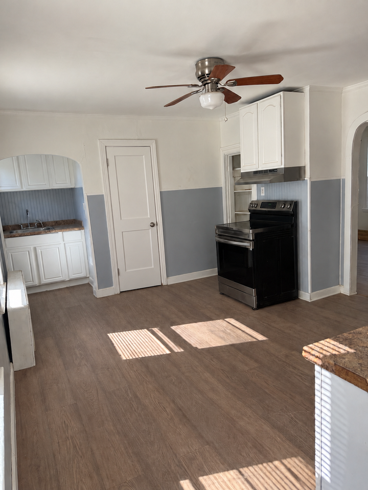 25 Davis St - Photo 2 of 15