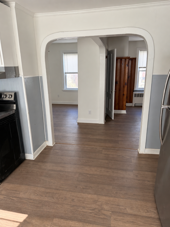 25 Davis St - Photo 3 of 15