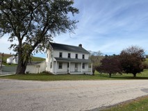 404 W Springfield Rd - Photo 1 of 1