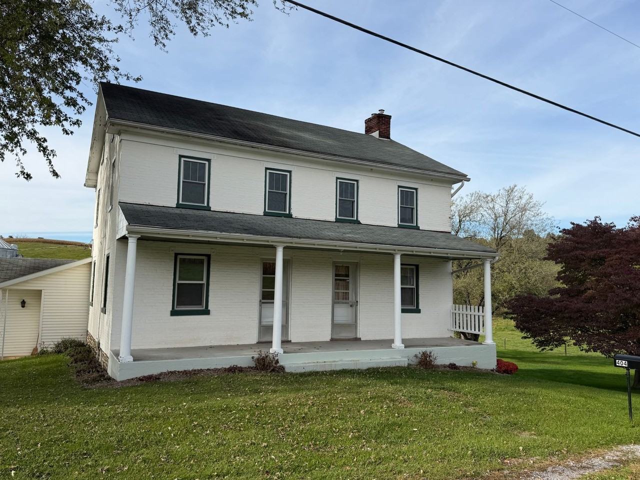 404 W Springfield Rd - Photo 5 of 50