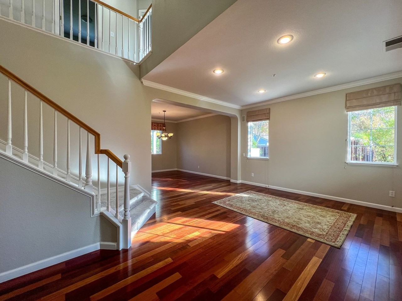 1416 Gordon Dr - Photo 2 of 37
