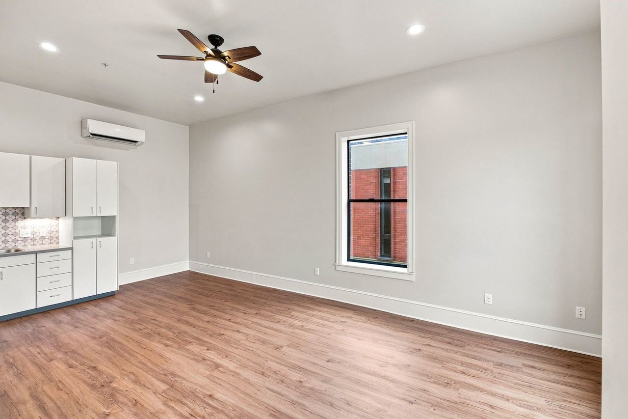 440 State St #220 - Photo 7 of 21