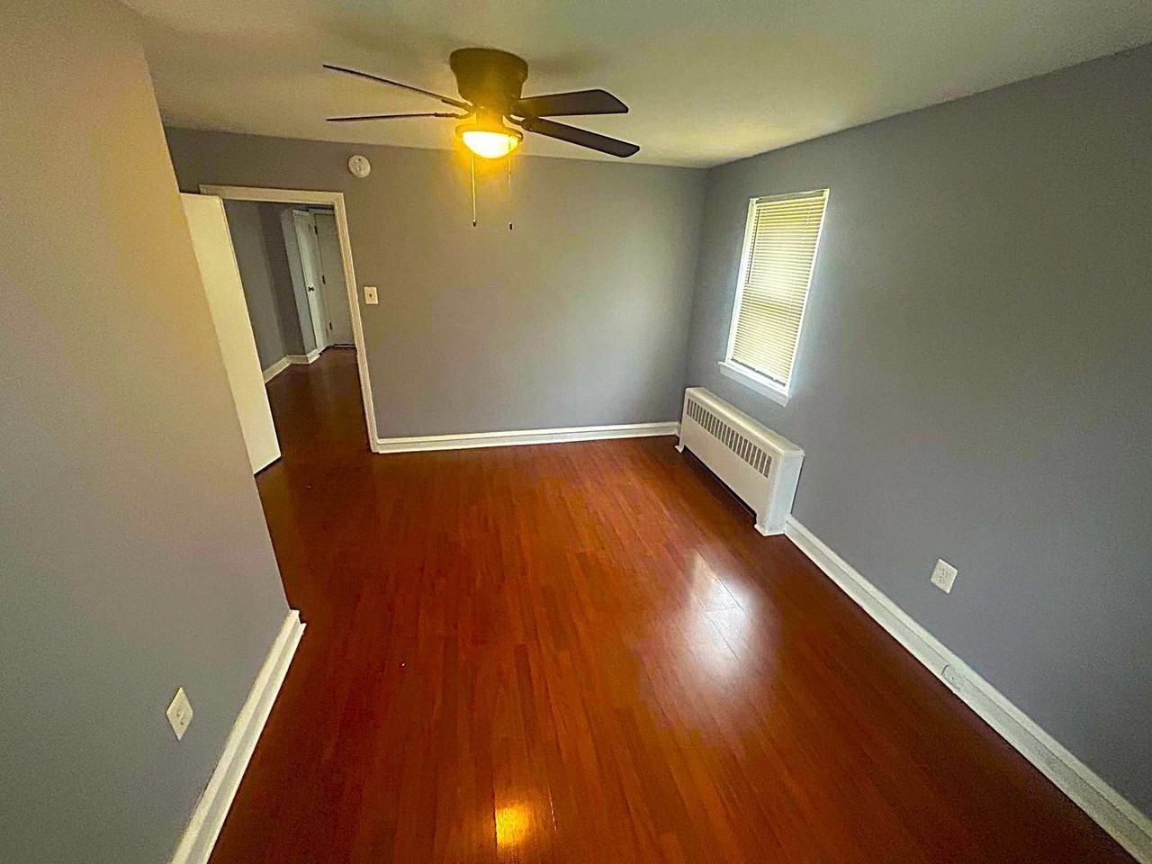 Thouron Apartments - Photo 5 of 17