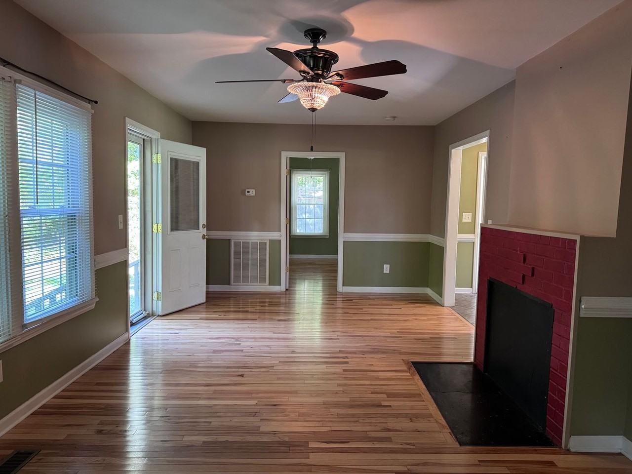 1460 Cedar Grove Rd - Photo 4 of 19