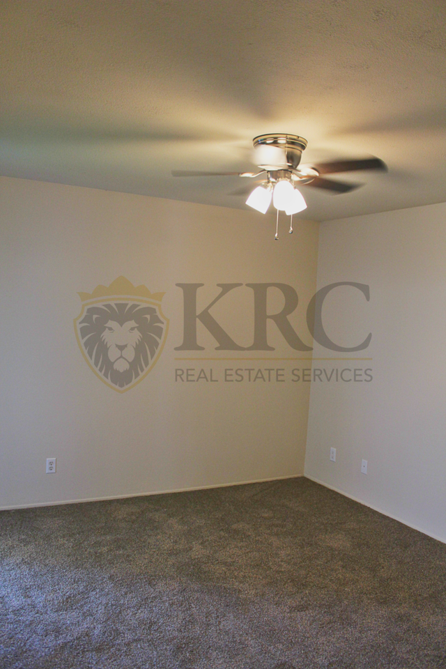 247 San Dimas Ave - Photo 5 of 12
