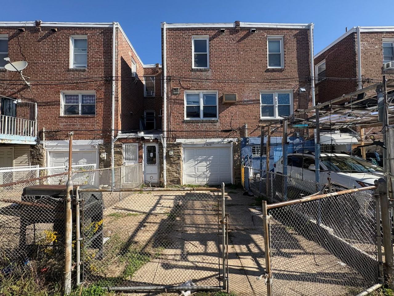 3140 Cottman Ave - Photo 2 of 15