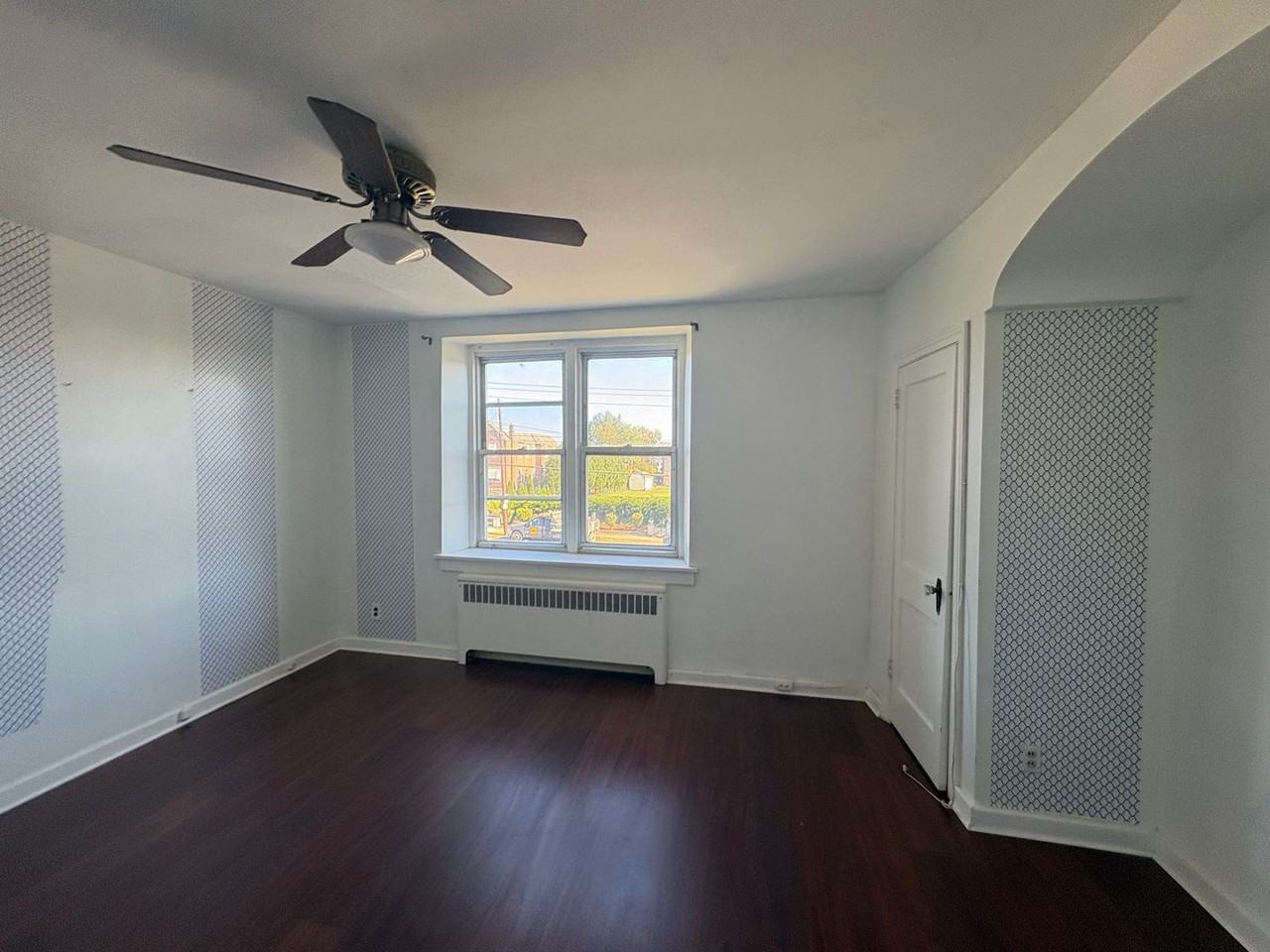 3140 Cottman Ave - Photo 6 of 15