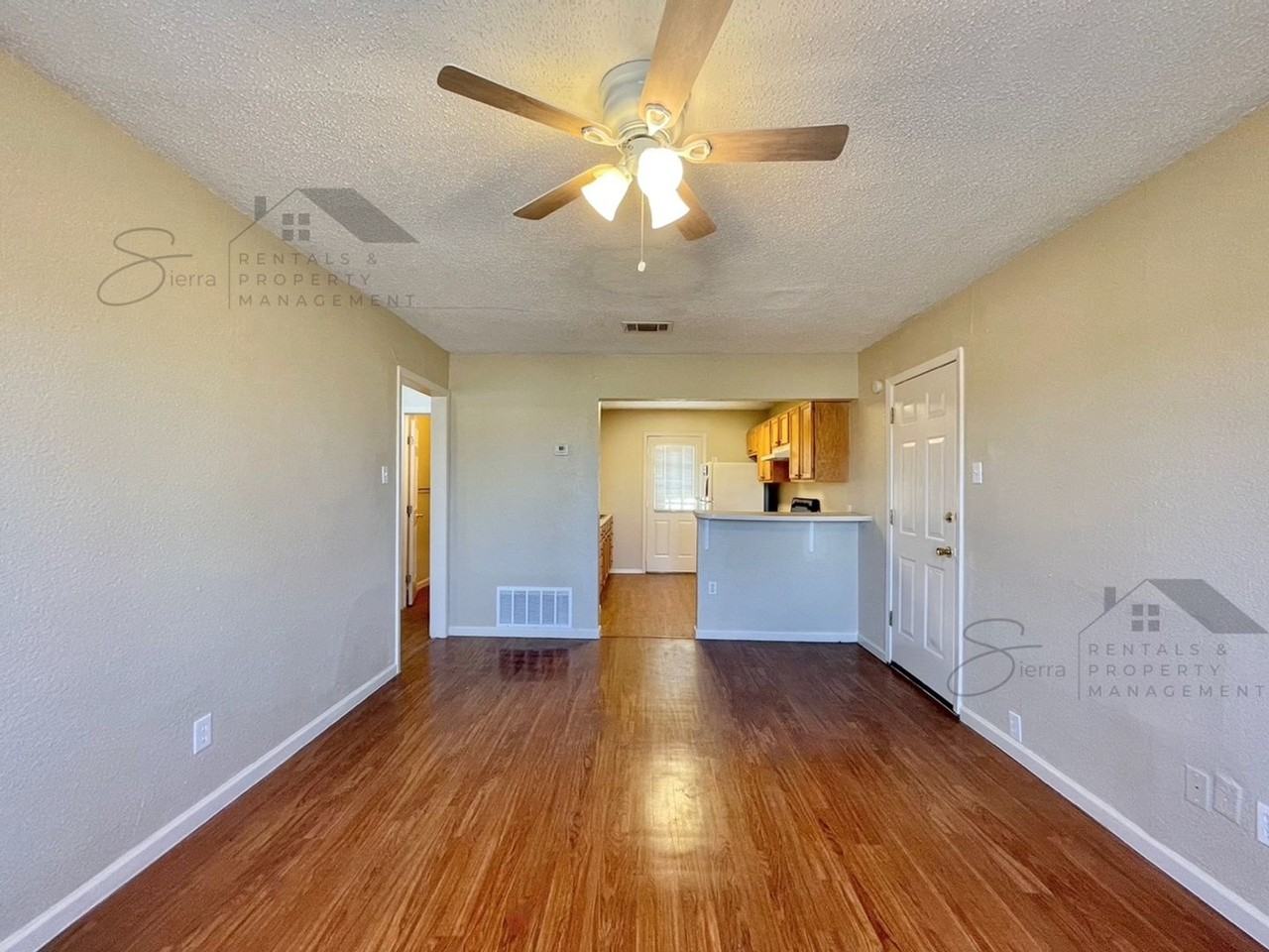 3014 Taft St - Photo 2 of 6
